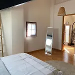 Maison A La Campagne Avec Piscine Et Jacuzzi Buanes