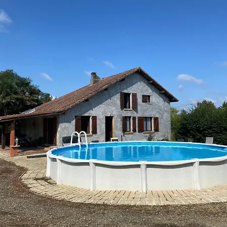 Maison A La Campagne Avec Piscine Et Jacuzzi 度假居 *