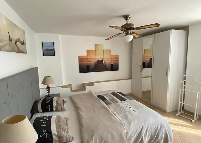 Maison A La Campagne Avec Piscine Et Jacuzzi בית נופש Buanes