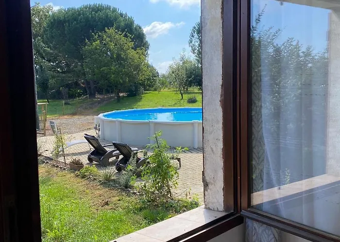 בית נופש Maison A La Campagne Avec Piscine Et Jacuzzi